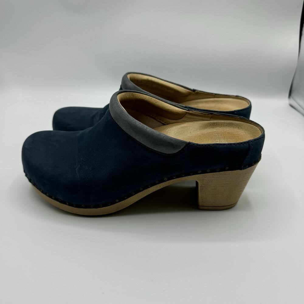 Dansko Sammy Mule Clogs Blue Leather Studded Comfort Heels EU 39 Cottagecore - Picture 2 of 9